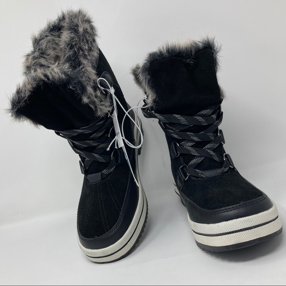 Universal Thread Ellysia Microsuede Winter Boots - Picture 14 of 16